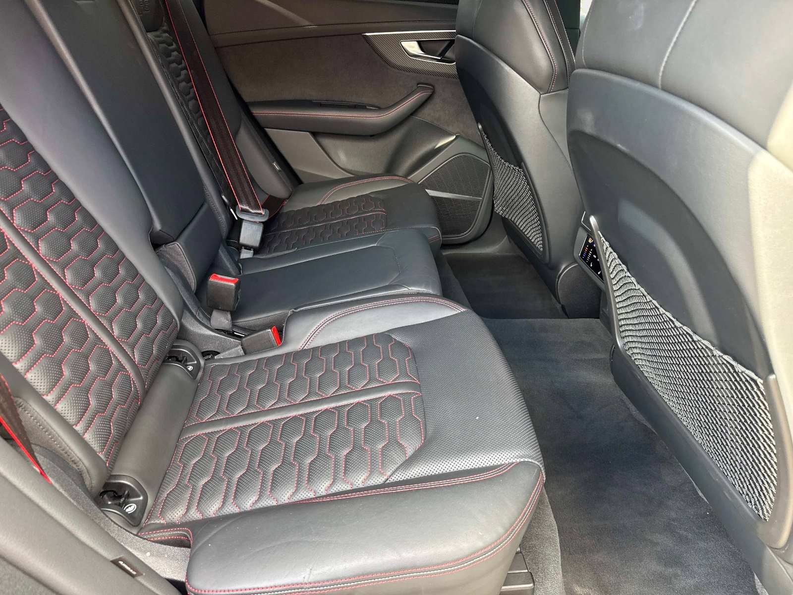 Used 2024 Audi RS Q8 image 28