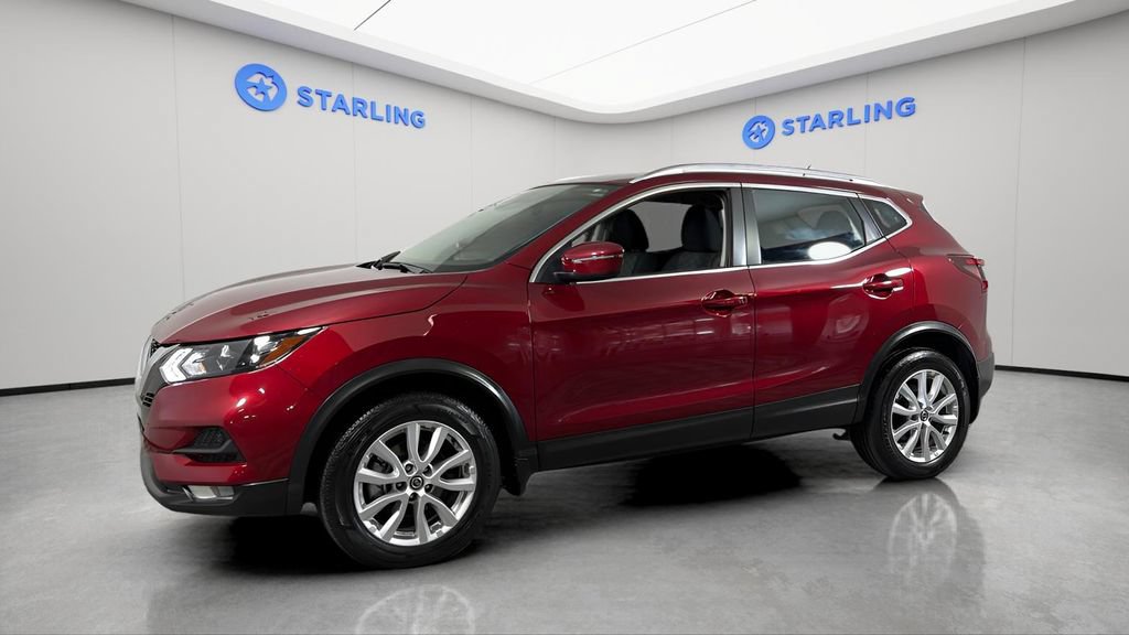 Used 2022 Nissan Rogue Sport SV AWD/4WD image 2