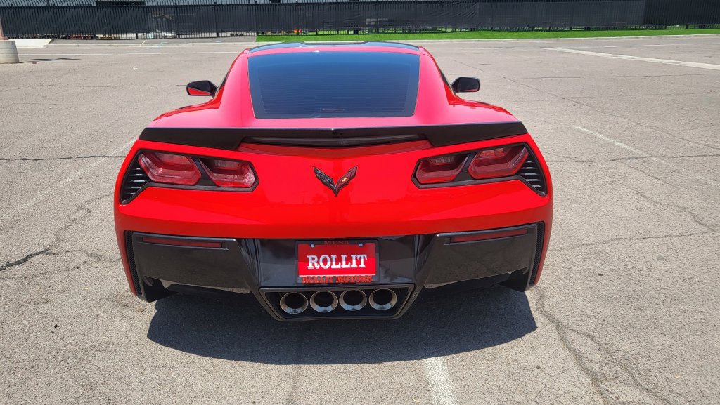 Used 2015 Chevrolet Corvette Stingray Coupe w/ 3LT Preferred Equipment Group RWD image 10