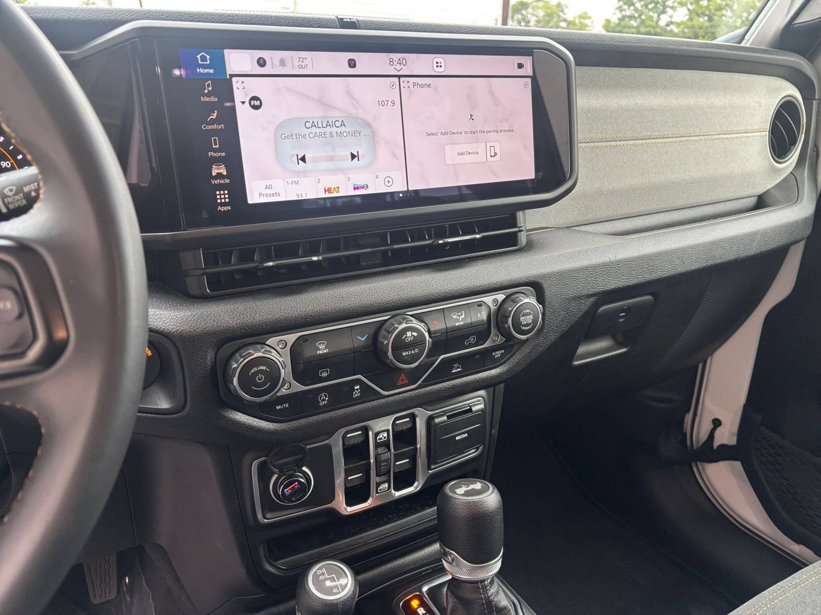 Used 2025 Jeep Wrangler Unlimited Sport AWD/4WD image 19