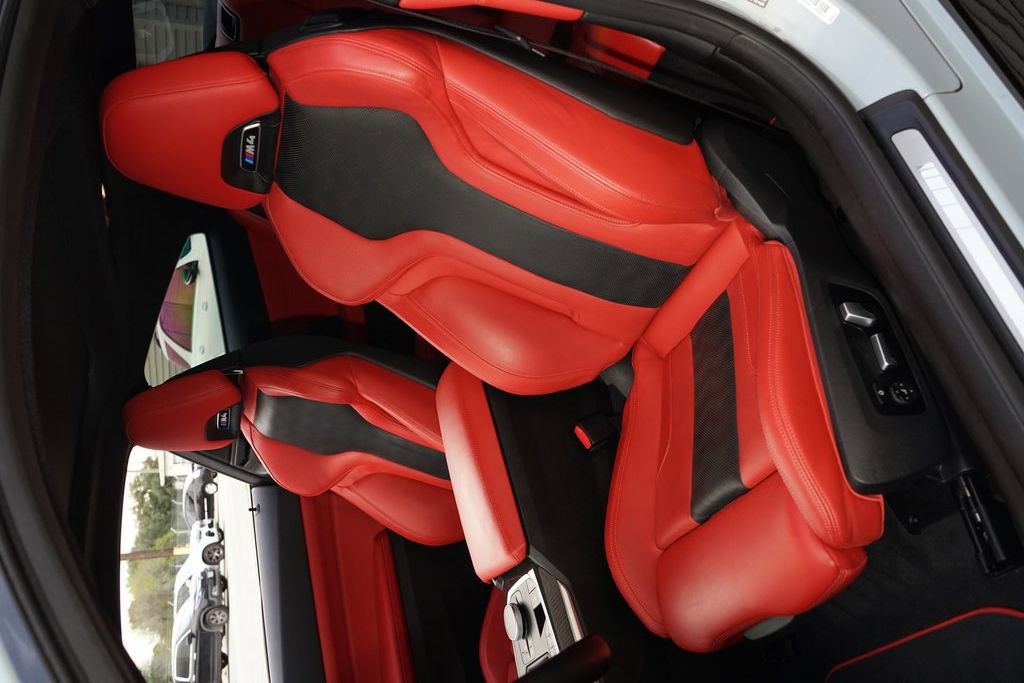 Used 2021 BMW M4 Coupe w/ Executive Package image 9