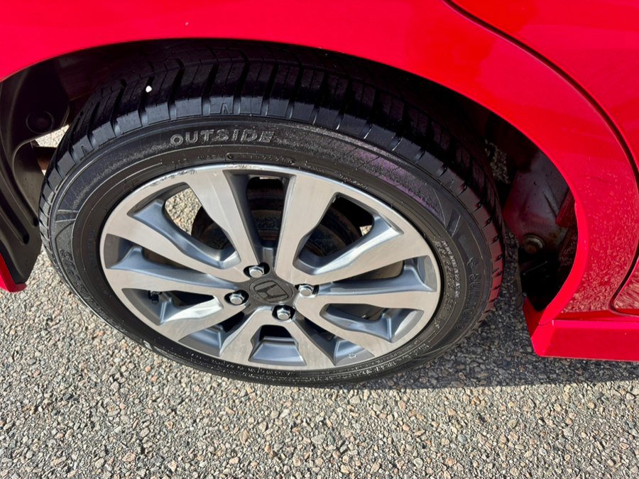 Used 2013 Honda Fit Sport image 25