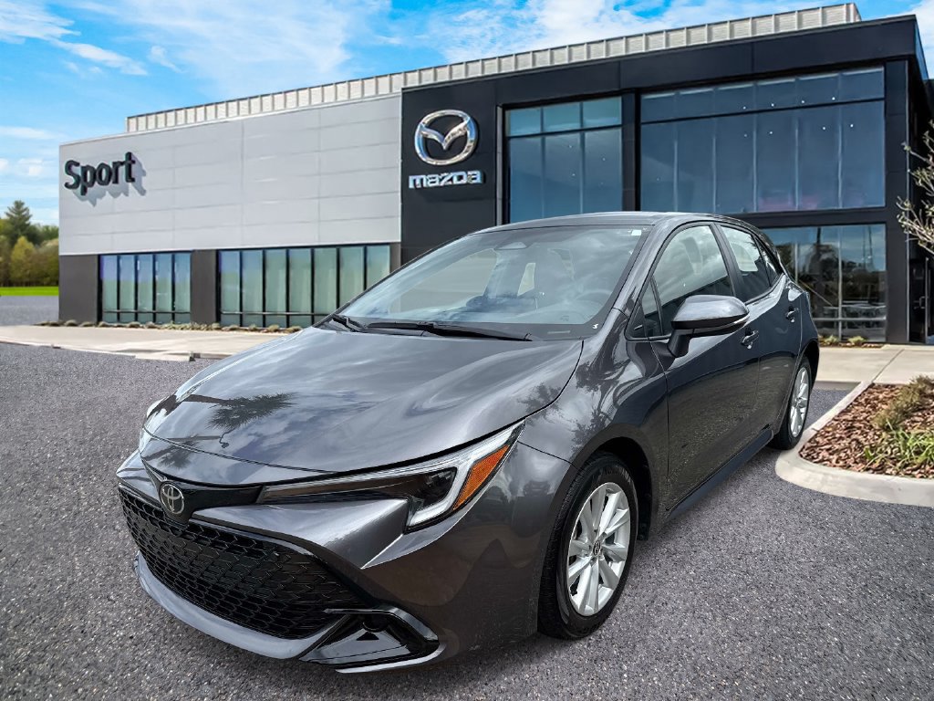 Used 2025 Toyota Corolla SE FWD image 8