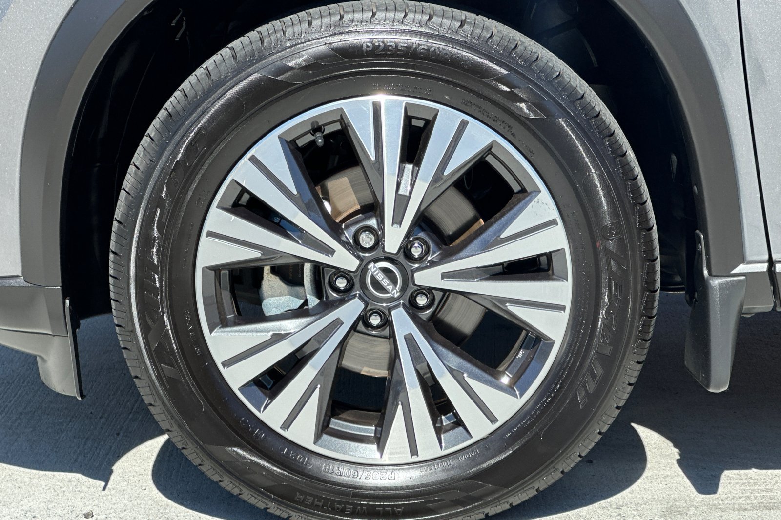 Used 2023 Nissan Rogue SV FWD image 26