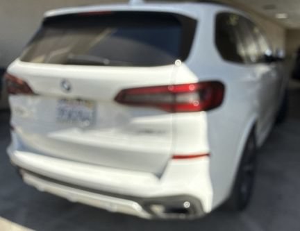Used 2023 BMW X5 sDrive40i w/ M Sport Package RWD image 2