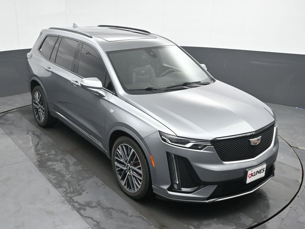 Used 2023 Cadillac XT6 Sport image 41