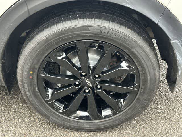 Used 2019 Kia Sportage EX w/ EX Sport Appearance Package image 5
