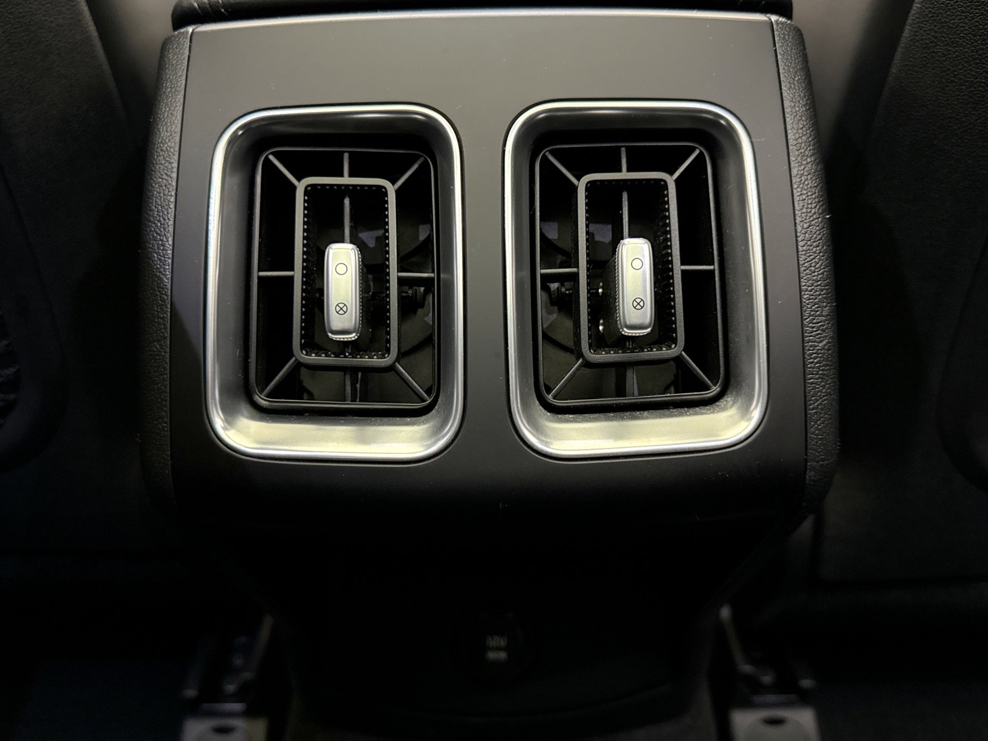 Used 2025 Kia Sorento EX image 21