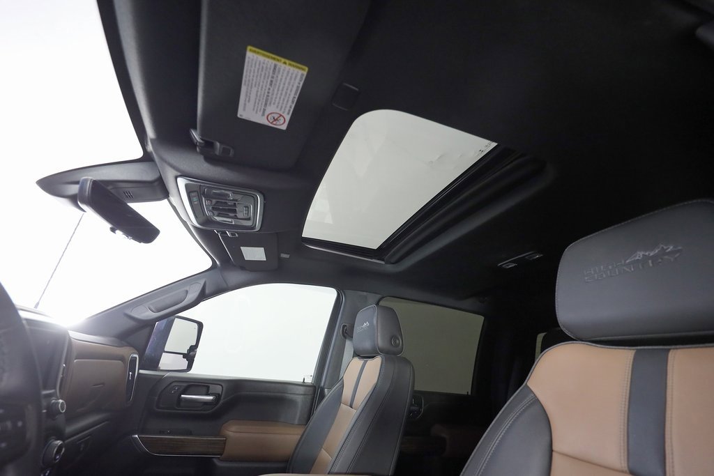 Used 2022 Chevrolet Silverado 3500 High Country w/ LPO, Hitch Package image 17