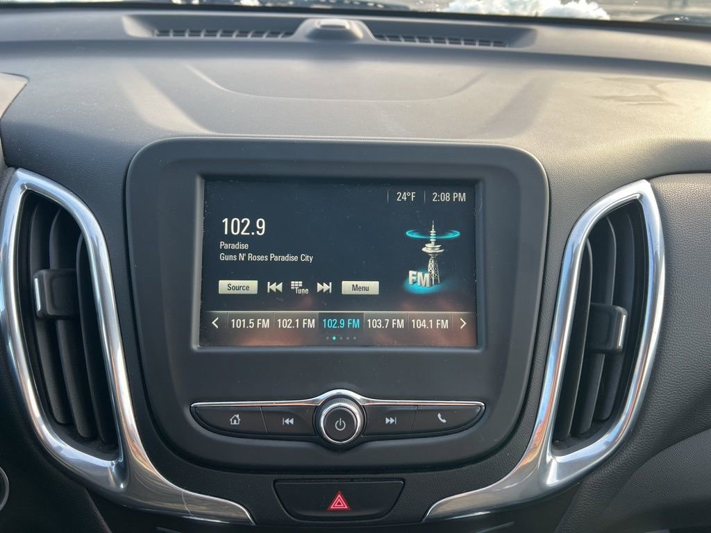 Used 2018 Chevrolet Equinox LT image 18