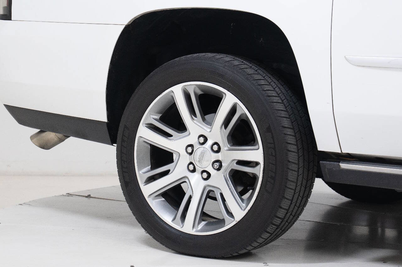 Used 2016 Cadillac Escalade ESV Premium AWD/4WD image 75
