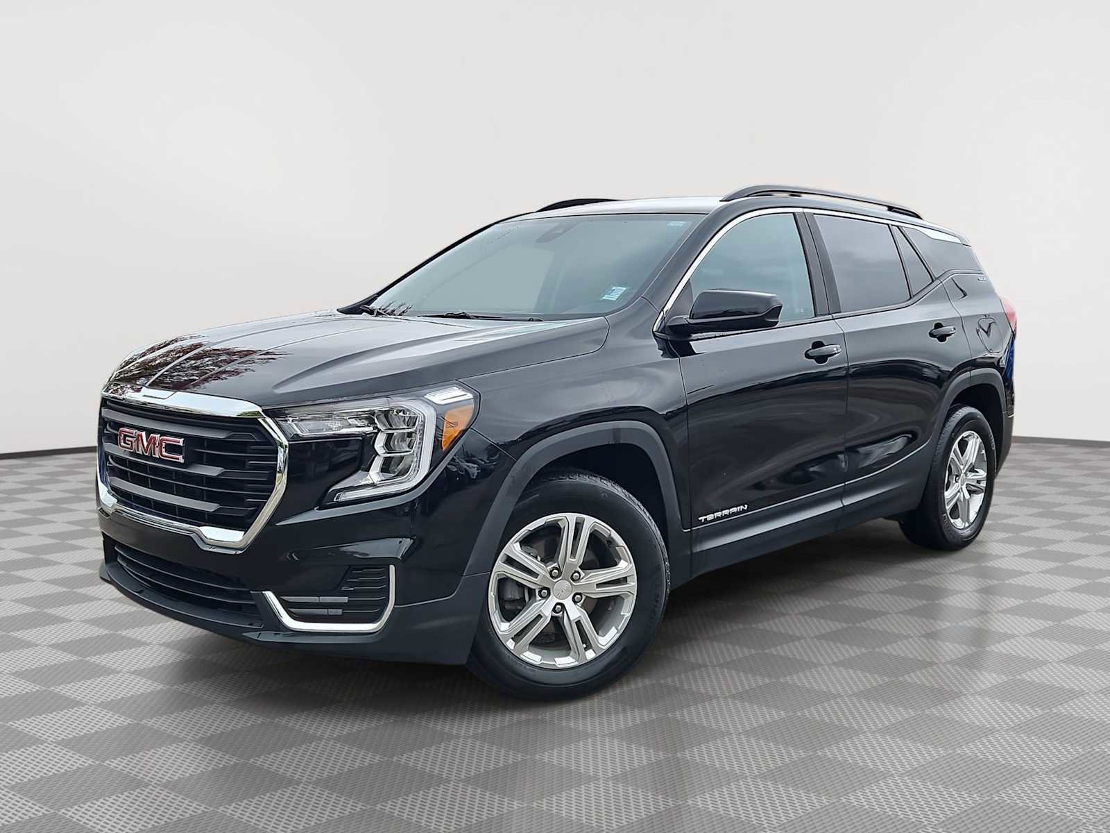 Certified 2024 GMC Terrain SLE w/ Driver Convenience Package