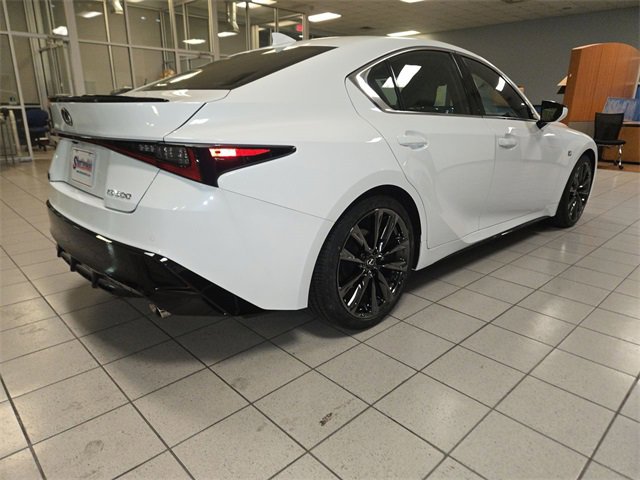 Used 2024 Lexus IS 300 F Sport image 8