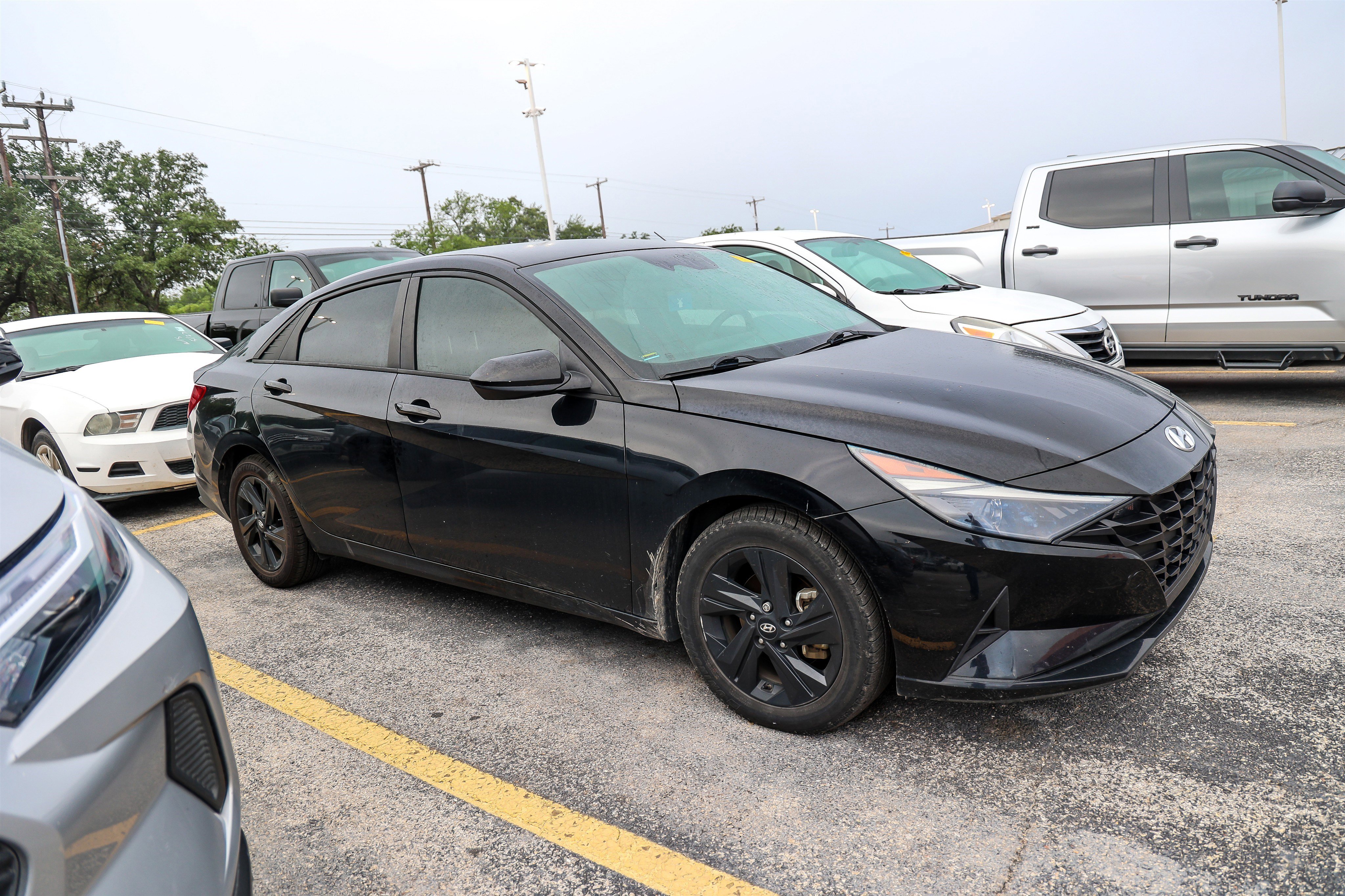 Used 2023 Hyundai Elantra Blue FWD image 7