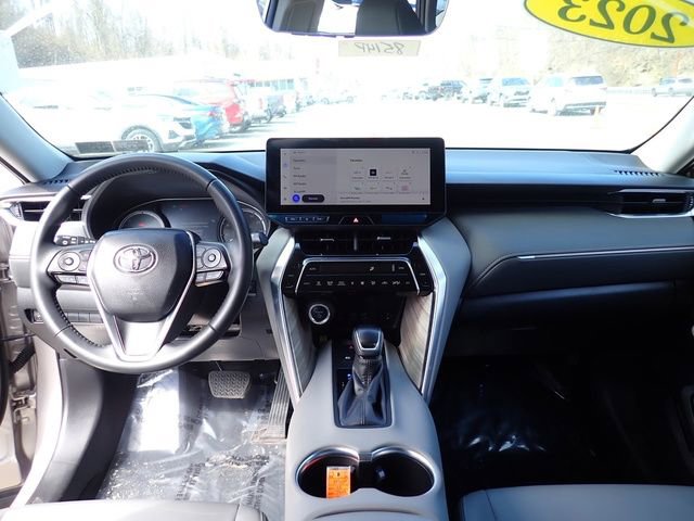 Certified 2023 Toyota Venza XLE image 19