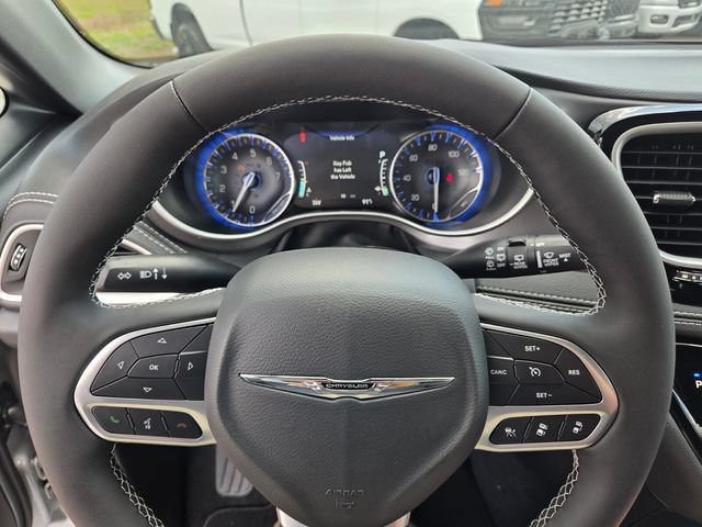 New 2026 Chrysler Pacifica Select FWD image 24