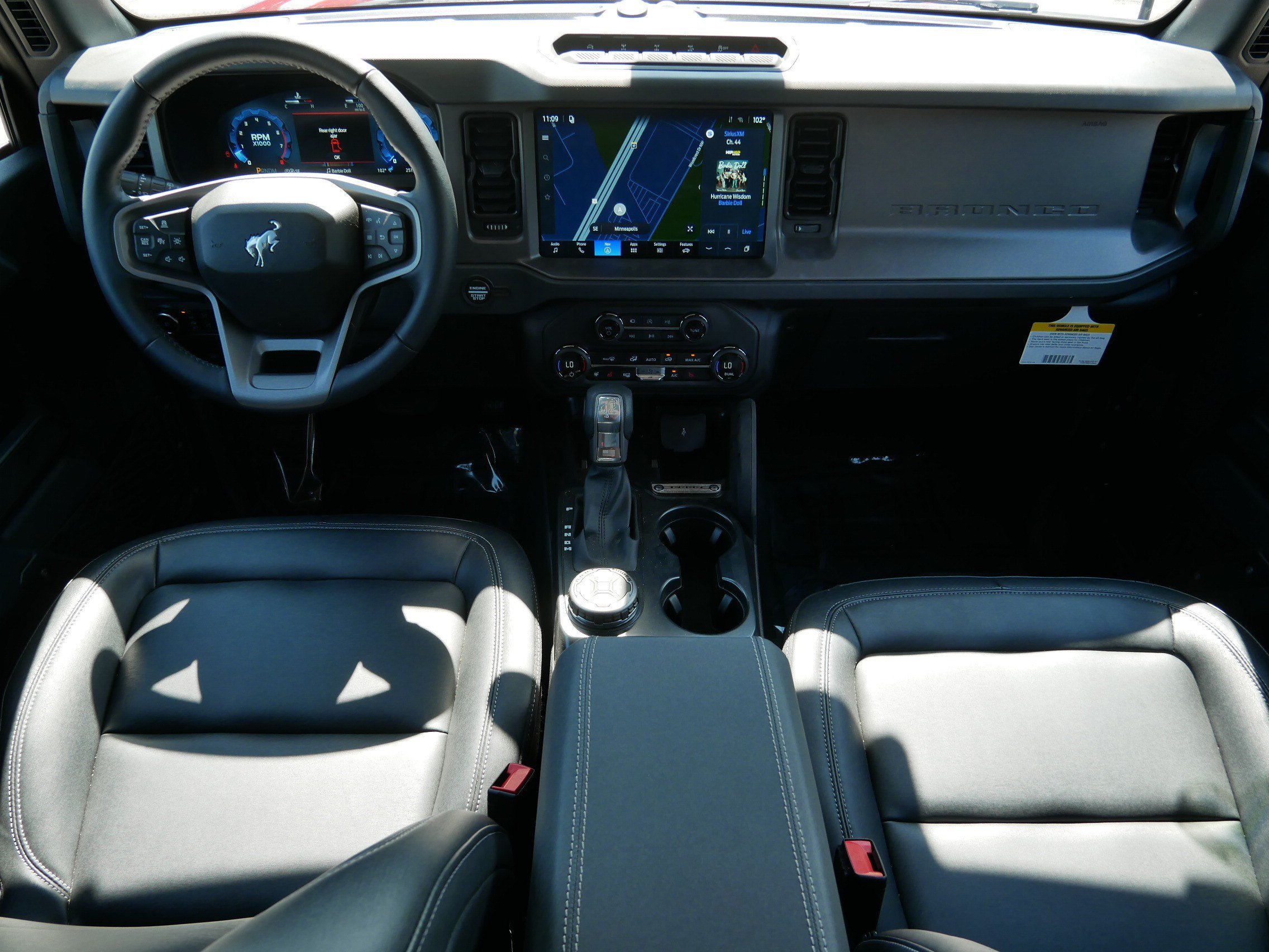 Used 2026 Ford Bronco Badlands AWD/4WD image 10