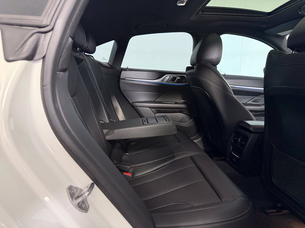 Used 2024 BMW i4 eDrive40 w/ Premium Package RWD image 18