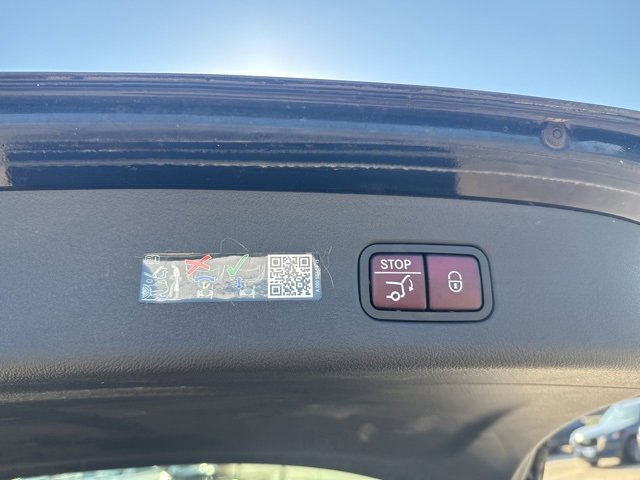 Used 2024 Mercedes-Benz GLC 43 AMG 4MATIC image 23