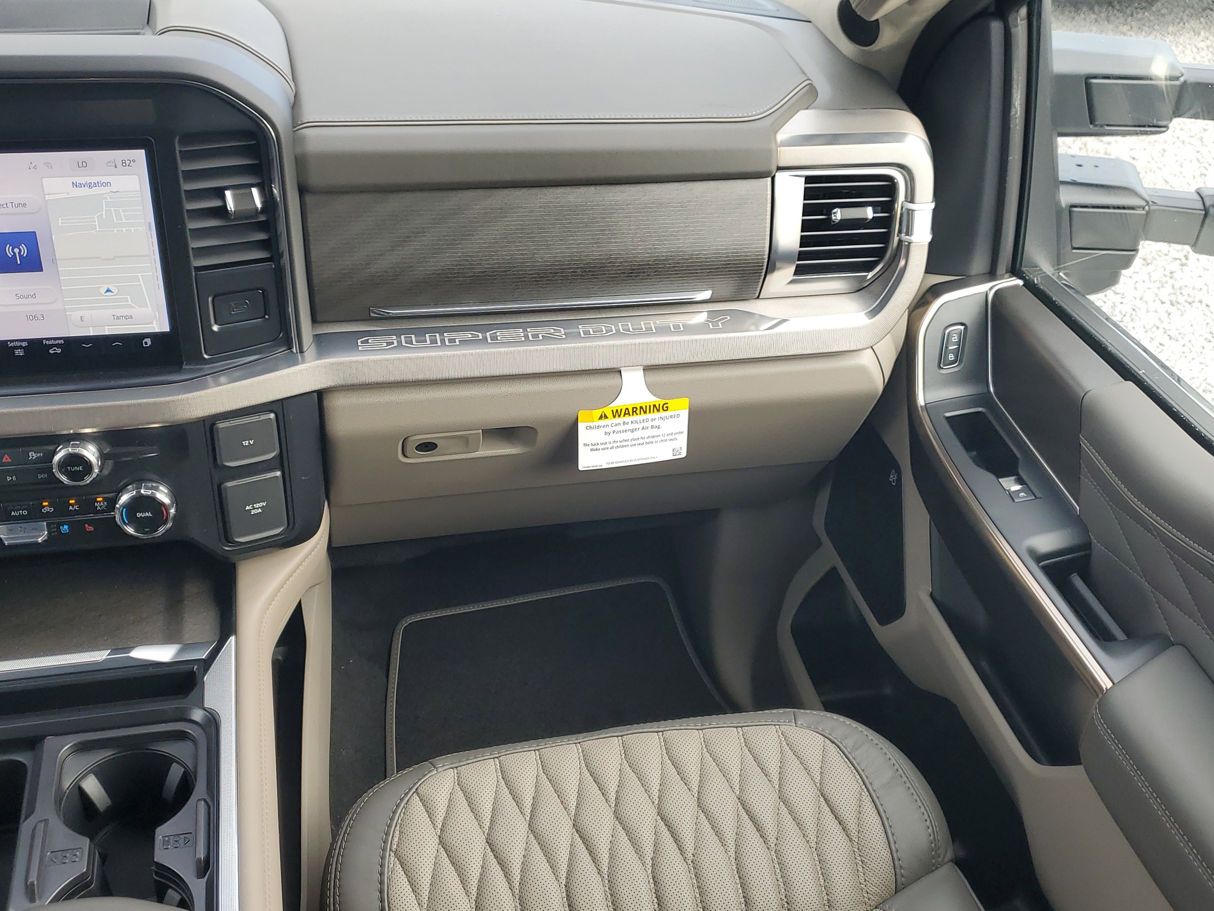 New 2026 Ford F450 Platinum w/ Platinum Plus Package image 13