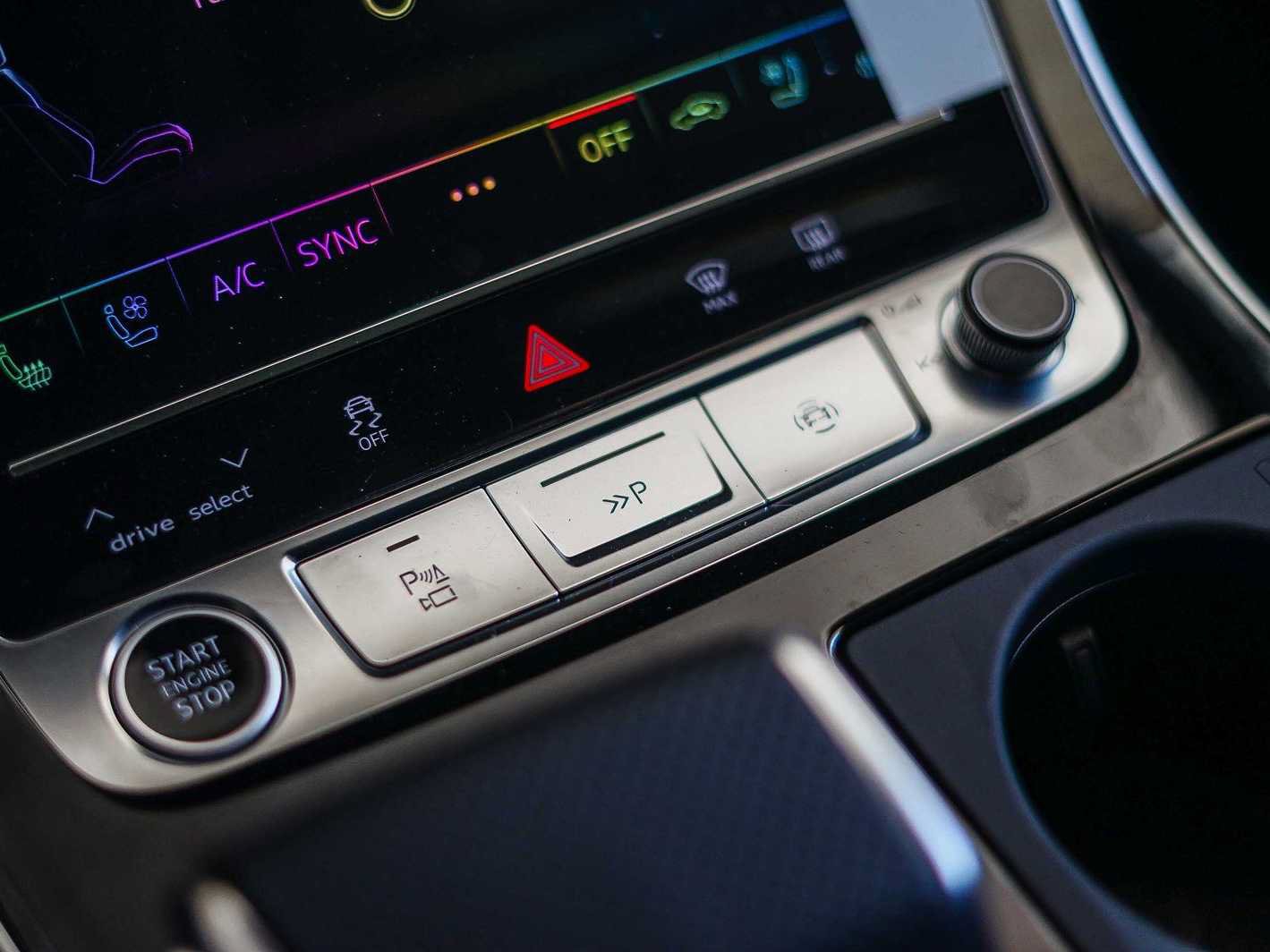New 2025 Audi RS Q8 performance AWD/4WD image 25