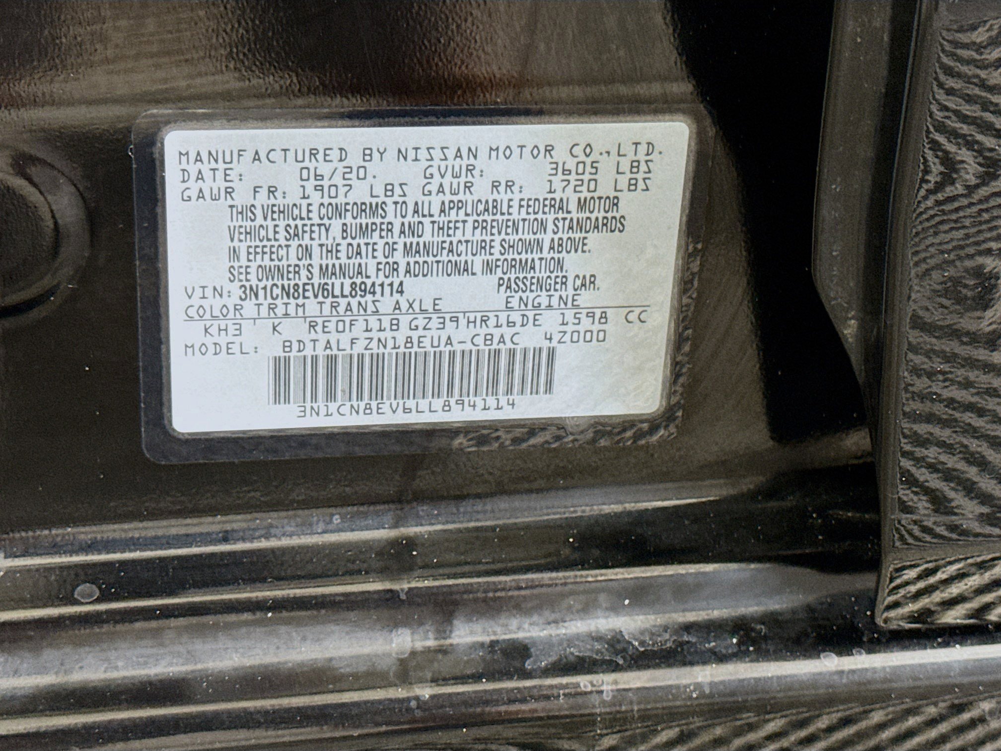 Used 2020 Nissan Versa SV image 40