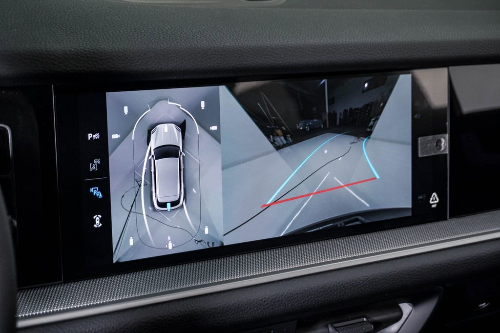New 2026 Porsche Cayenne AWD/4WD image 23