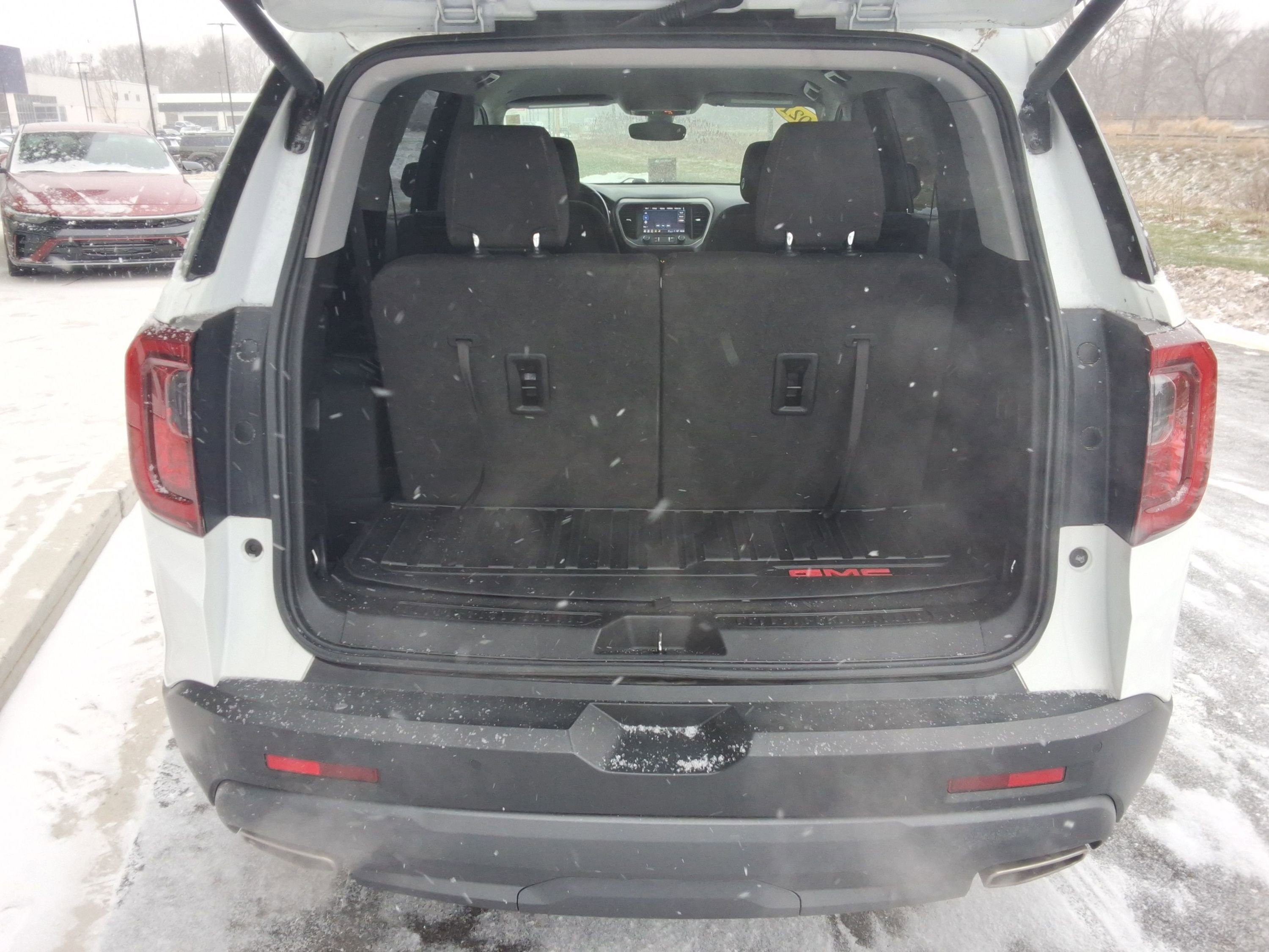 Used 2021 GMC Acadia AT4 w/ Trailering Package image 31