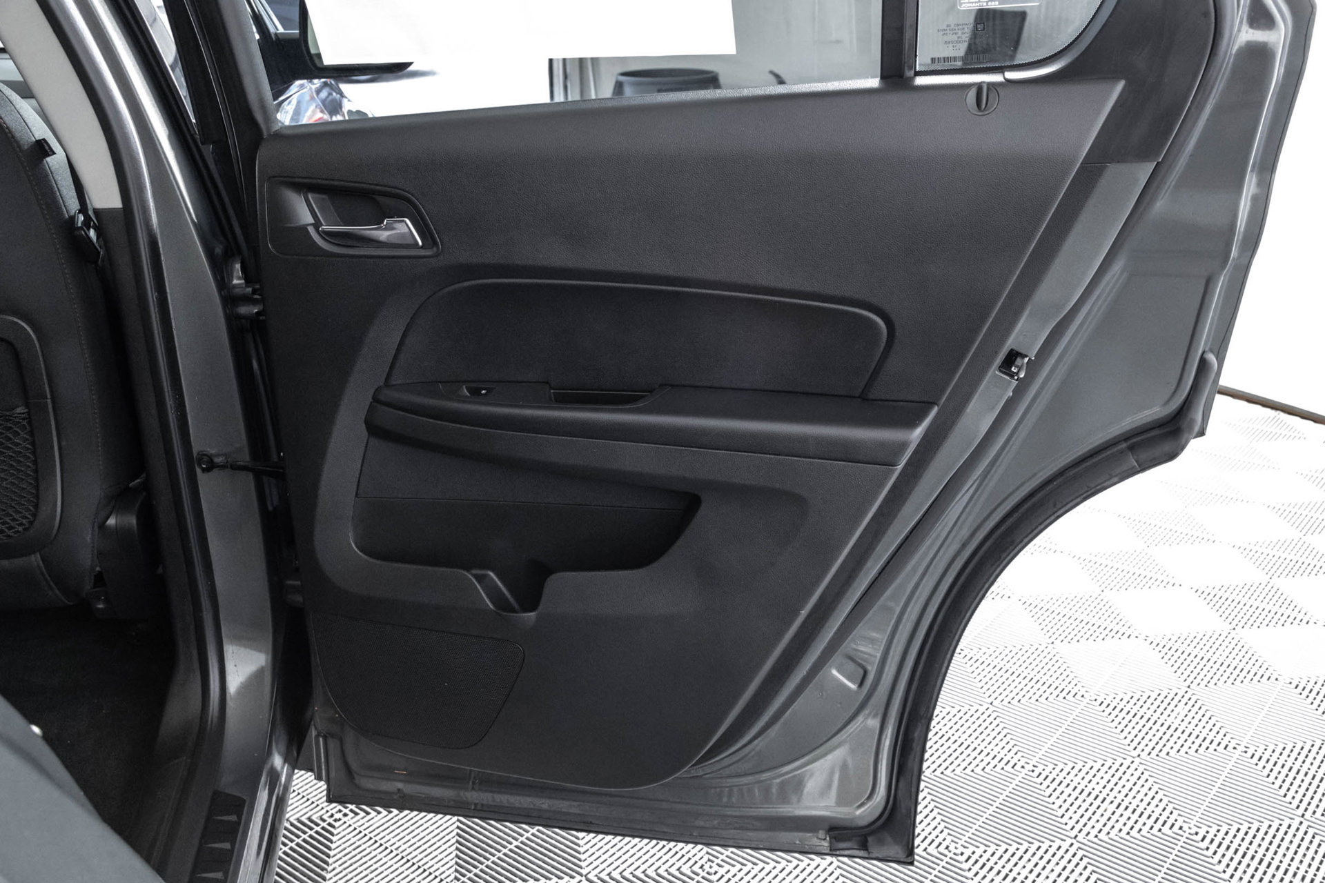 Used 2013 Chevrolet Equinox LT w/ Driver Convenience Package FWD image 39