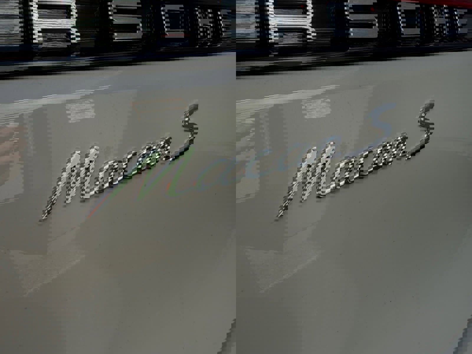 Certified 2023 Porsche Macan S image 41