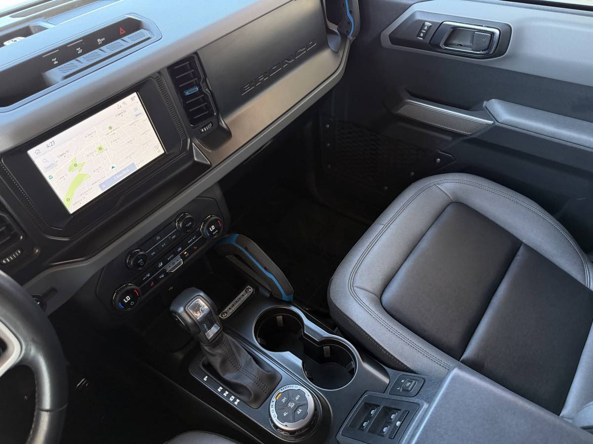 Used 2023 Ford Bronco Black Diamond AWD/4WD image 15