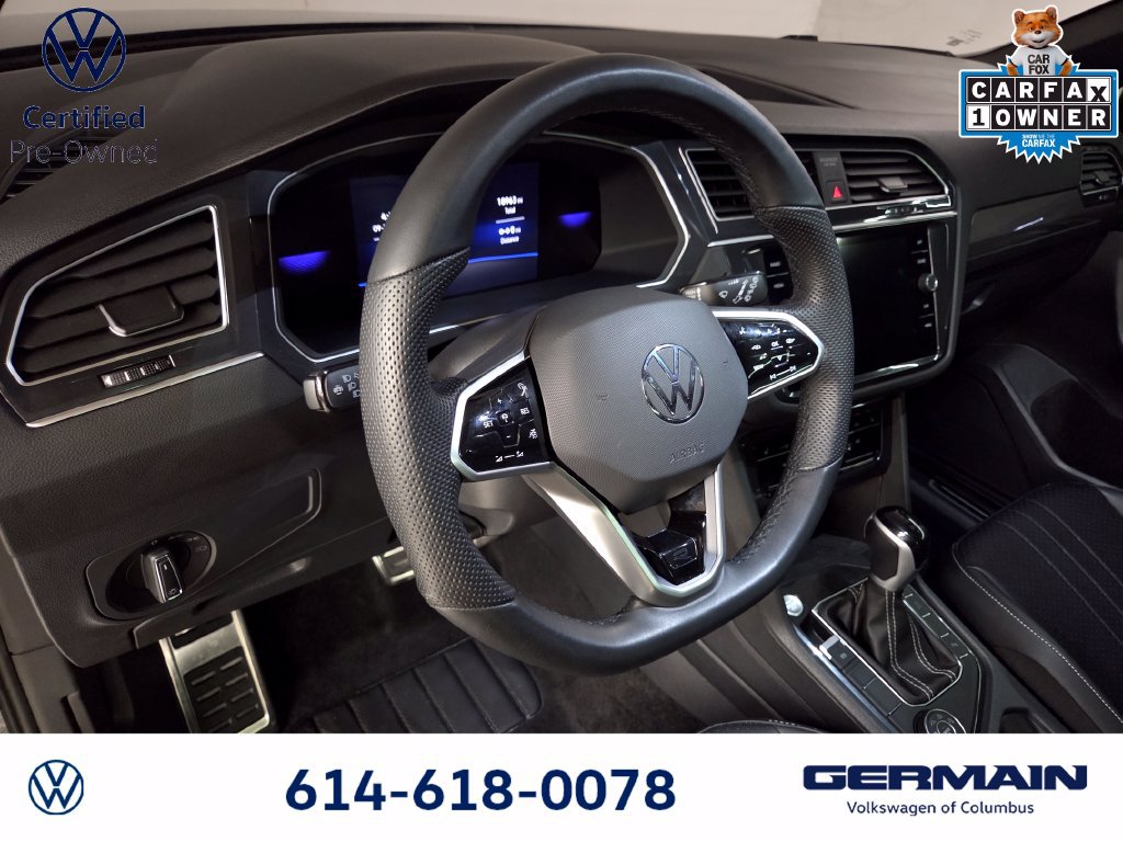 Certified 2024 Volkswagen Tiguan SE R-Line AWD/4WD image 17