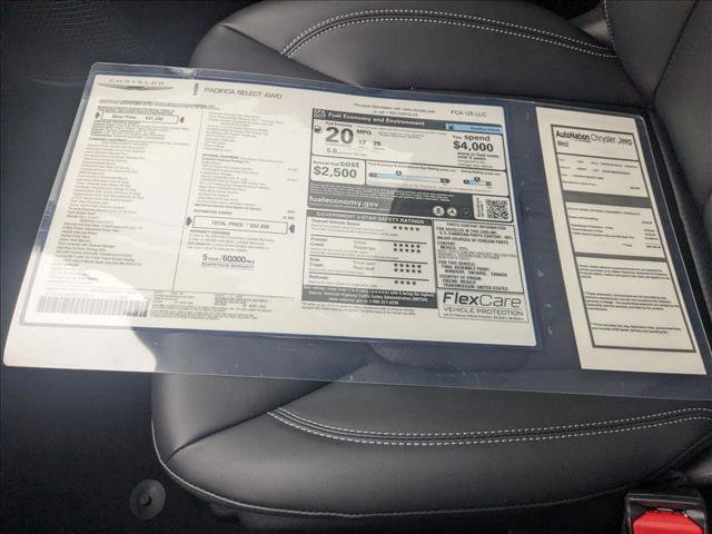 New 2026 Chrysler Pacifica Select w/ S Appearance Package image 18