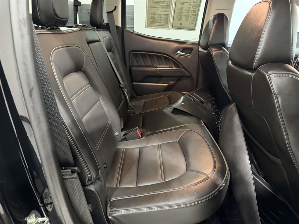 Used 2021 GMC Canyon Denali image 11