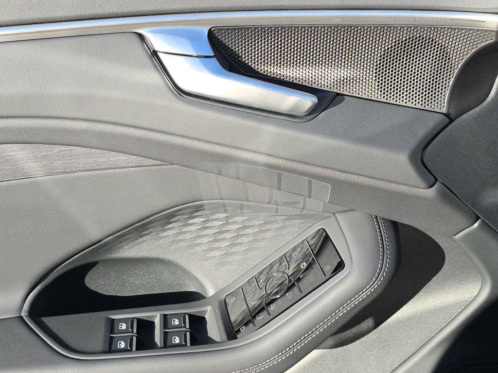 New 2026 Audi A6 Premium Plus AWD/4WD image 19