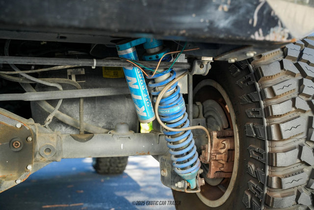 Used 2016 Jeep Wrangler Unlimited Rubicon w/ Connectivity Group image 73