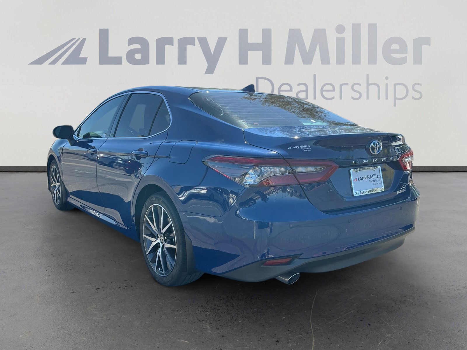 Certified 2024 Toyota Camry XLE w/ Navigation Package image 3