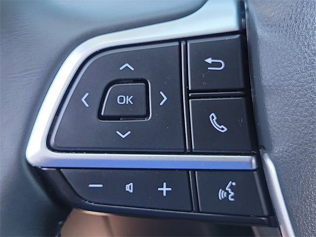 Used 2022 Toyota Highlander XLE image 8