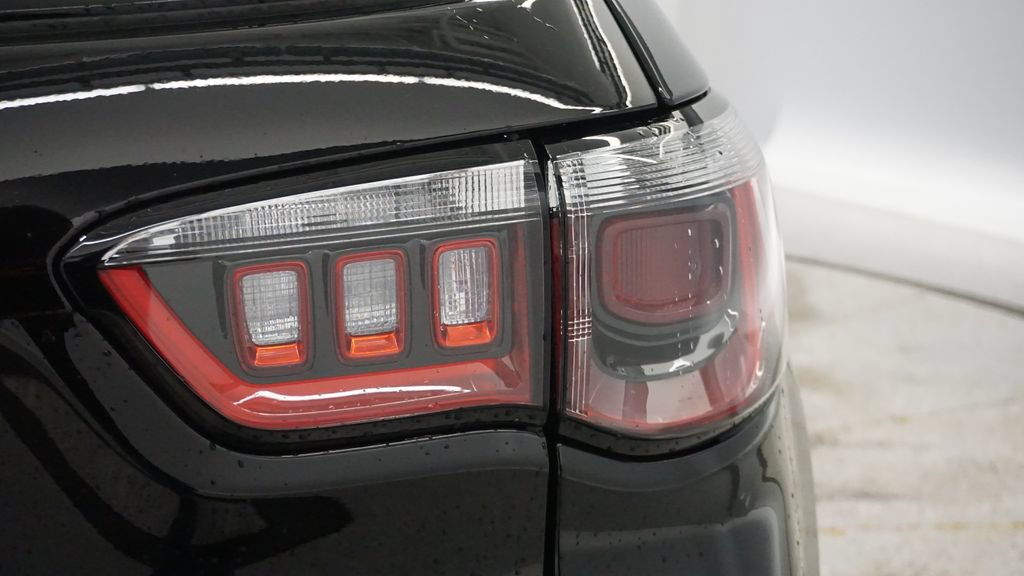 New 2026 Jeep Compass Latitude AWD/4WD image 19