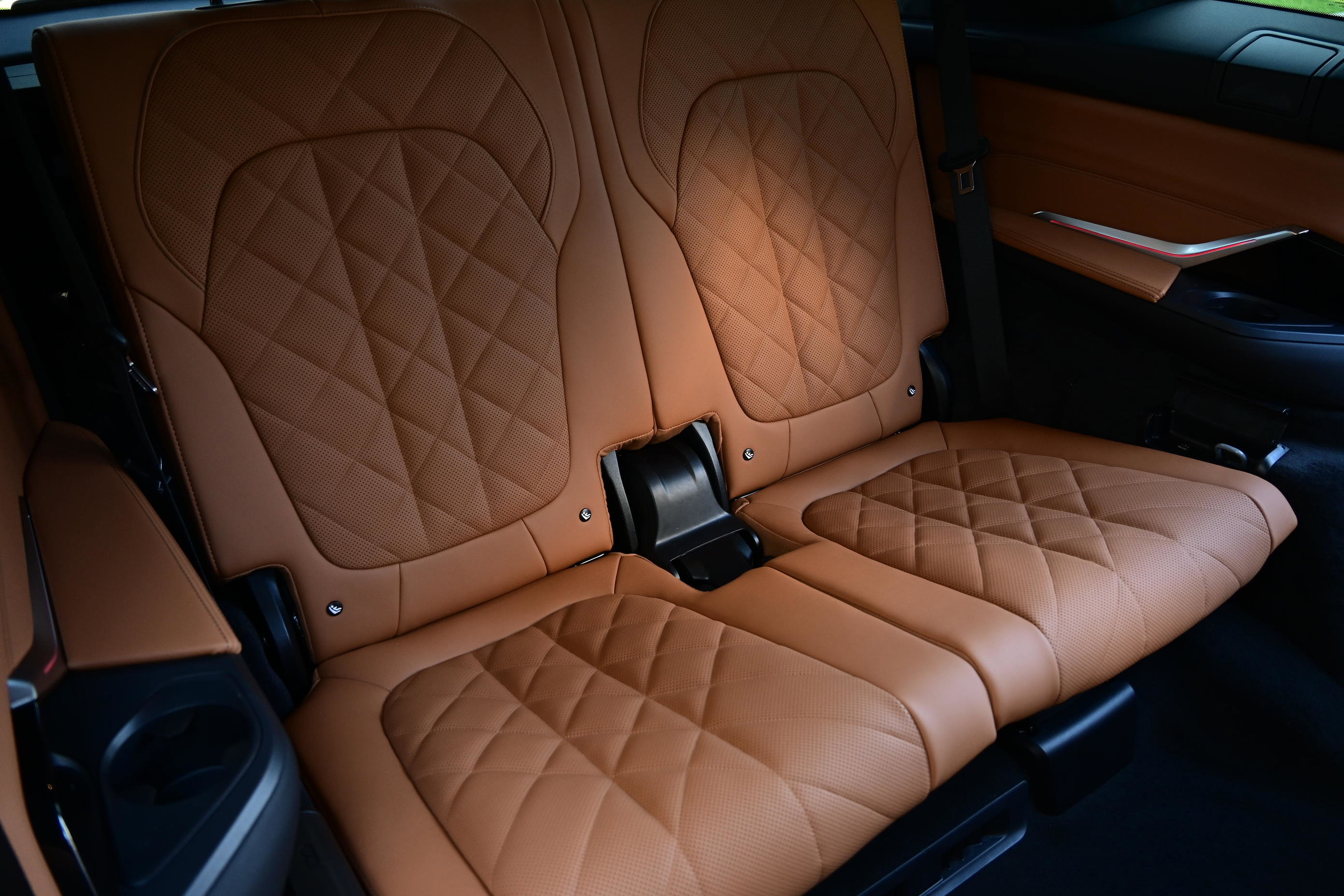 New 2026 BMW X7 xDrive40i w/ M Sport Package image 12