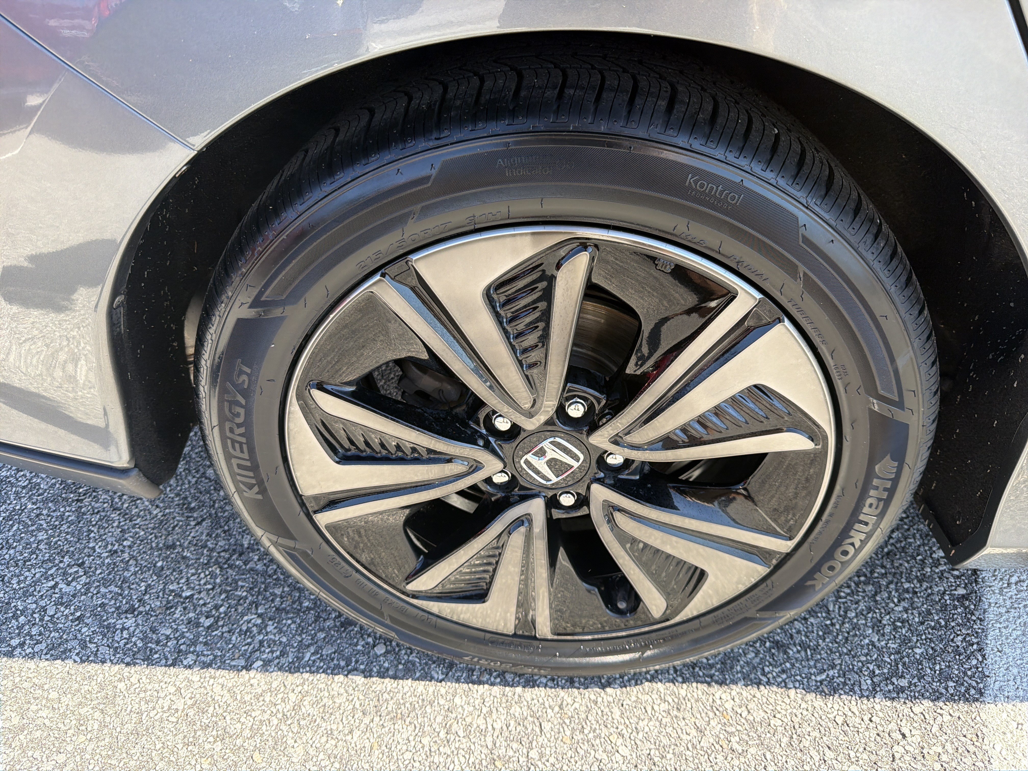 Used 2018 Honda Civic EX image 18