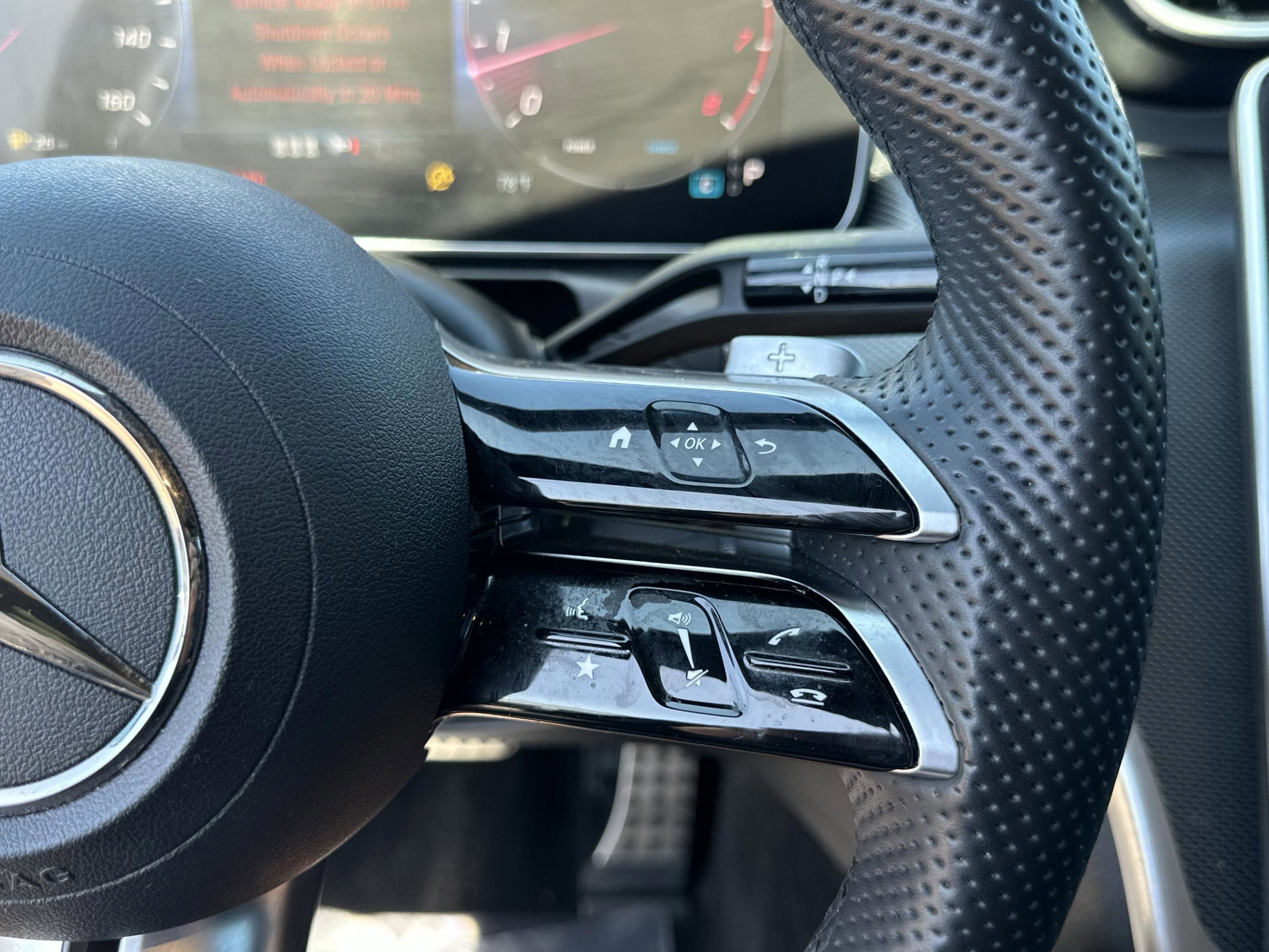 Used 2024 Mercedes-Benz C 300 4MATIC Sedan image 31