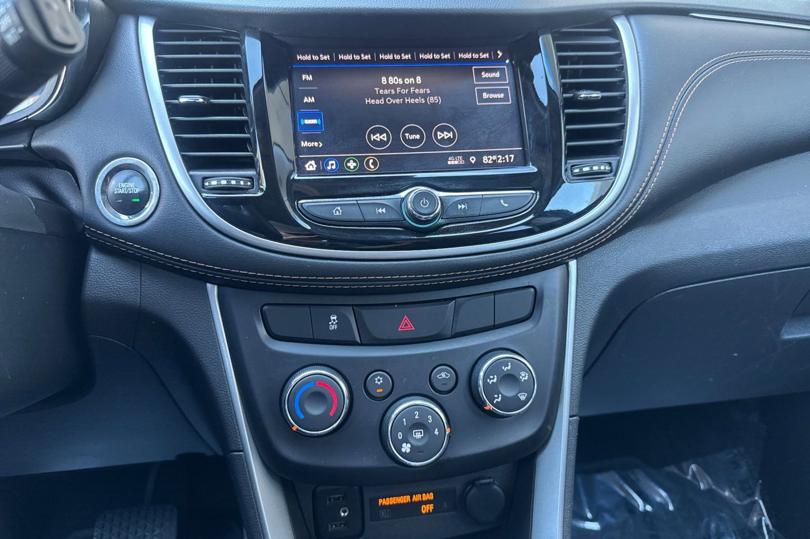 Used 2021 Chevrolet Trax LT w/ Driver Confidence Package image 29