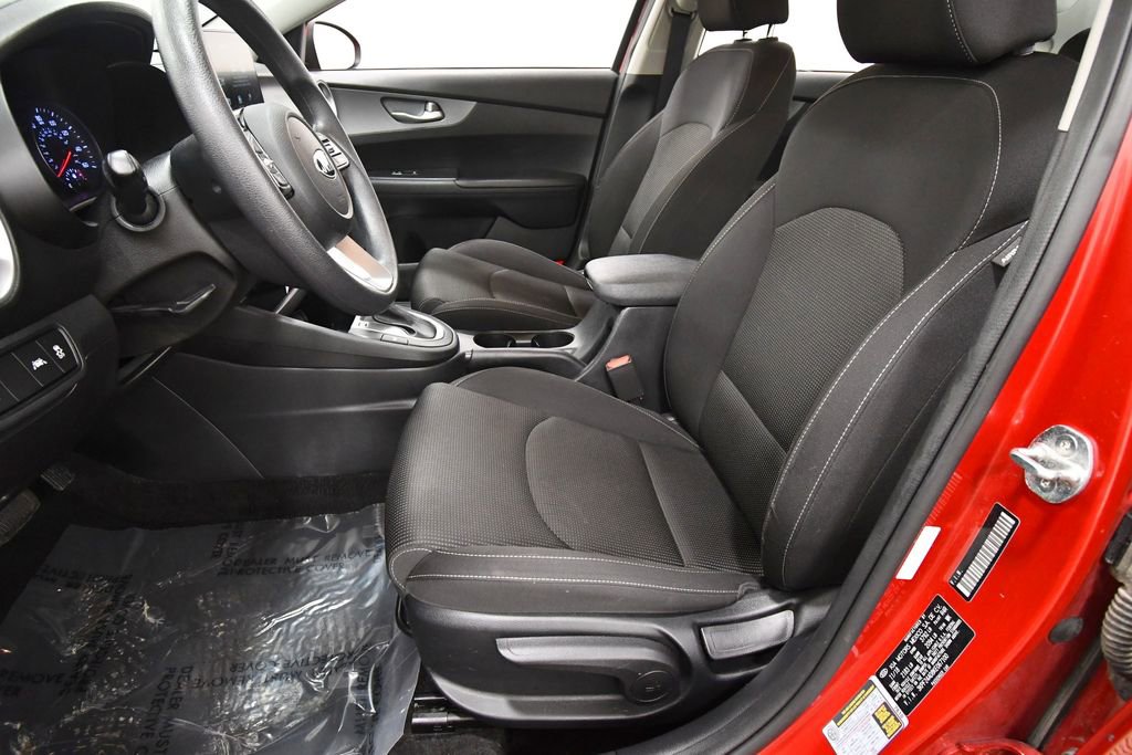 Certified 2019 Kia Forte LXS image 14