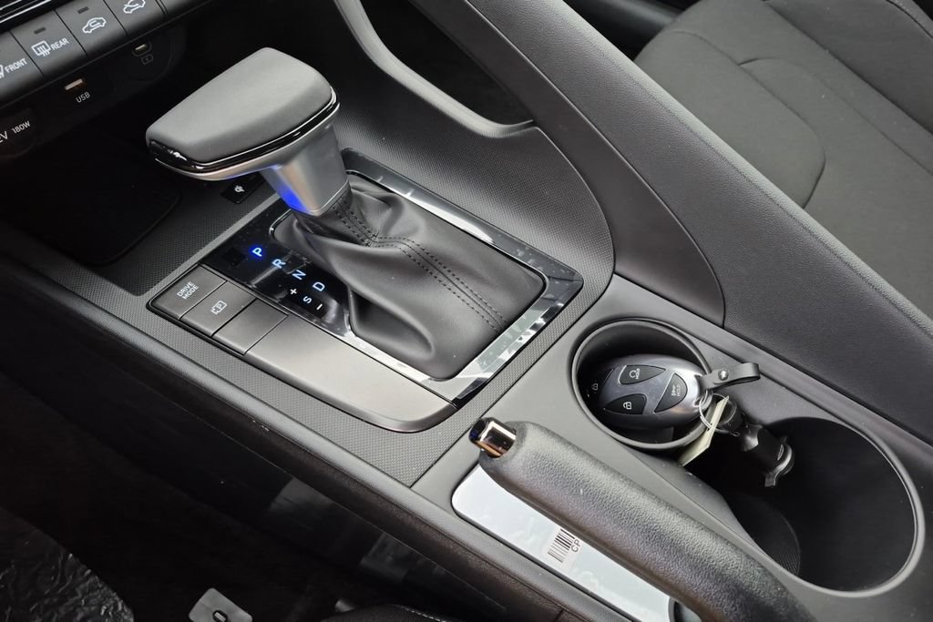 New 2026 Hyundai Elantra SEL Sport FWD image 26