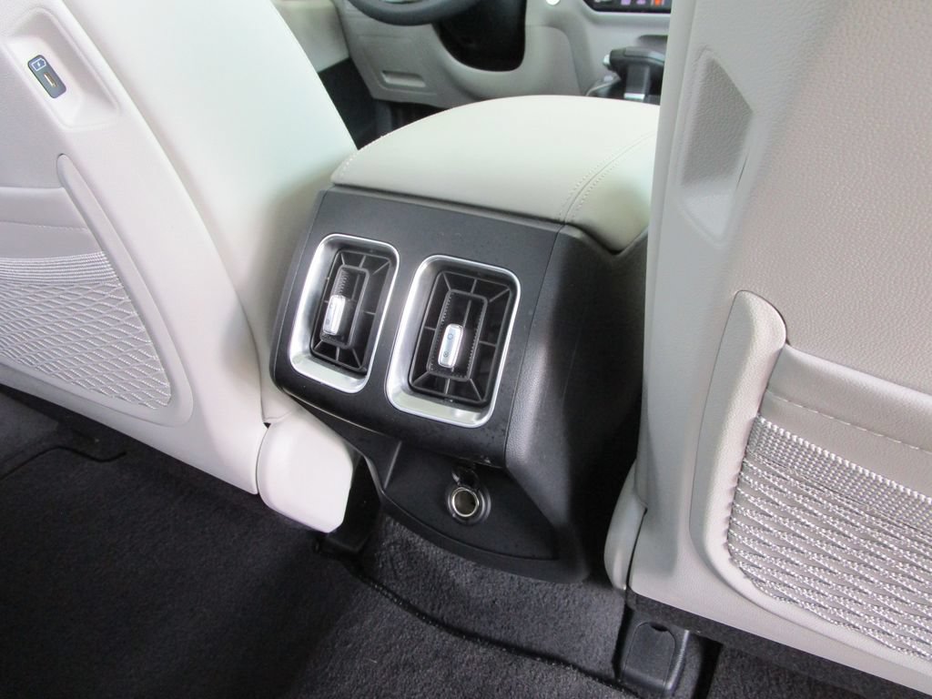 Used 2025 Kia Sorento S w/ Panoramic Sunroof Package FWD image 22
