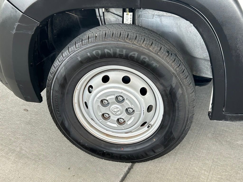 Used 2023 RAM ProMaster 2500 image 33