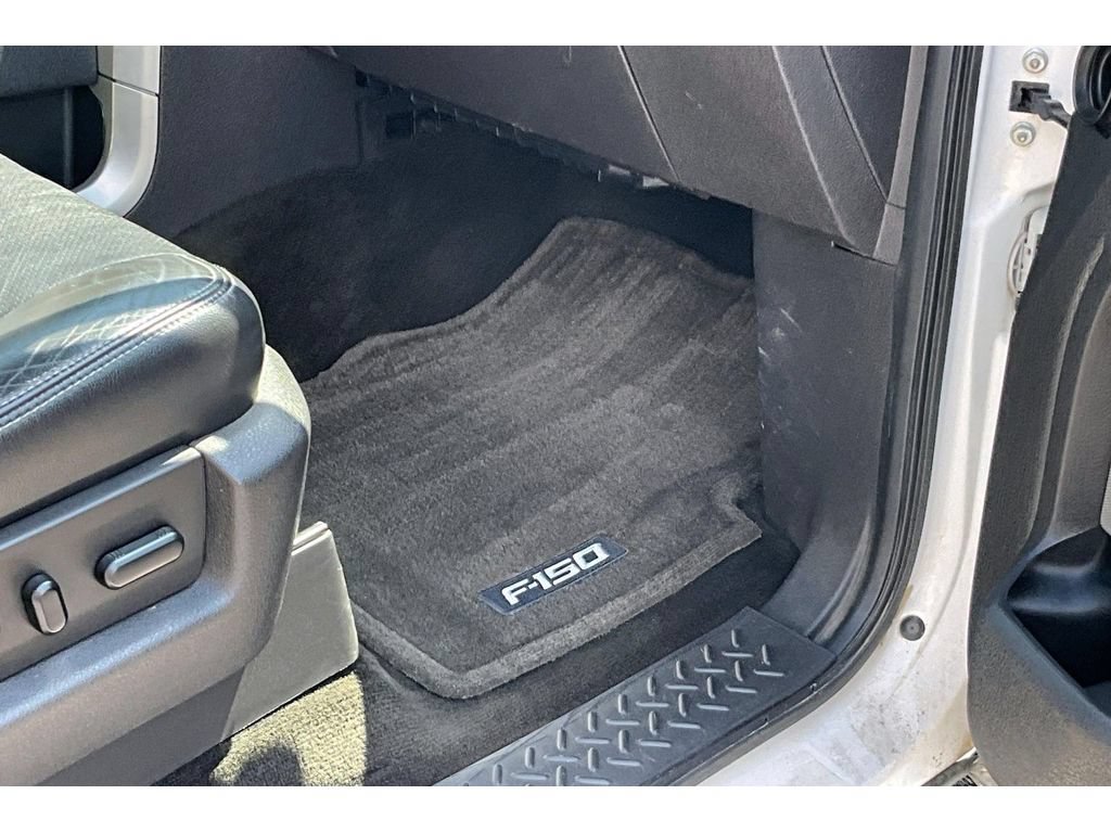 Used 2012 Ford F150 Lariat w/ Lariat Chrome Pkg AWD/4WD image 38