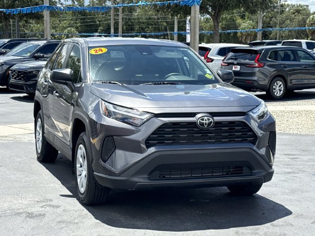 Used 2024 Toyota RAV4 LE FWD image 3