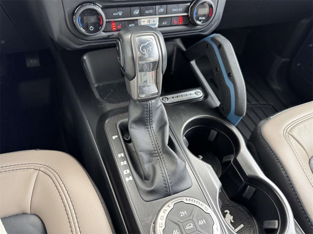 Used 2023 Ford Bronco Wildtrak image 12